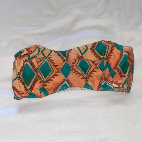 Nollie Bralette - Picture 1 of 2